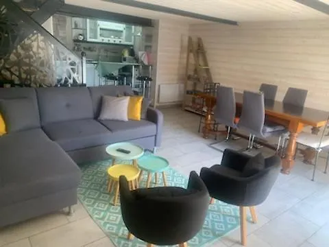 Le Port Sur Hébergement de vacances